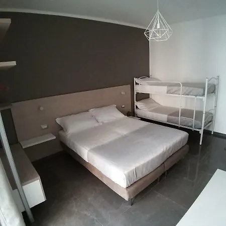 La Rosa Felice Бари