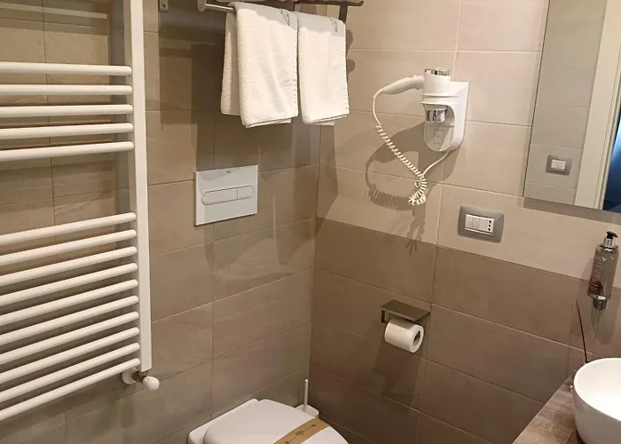 La Rosa Felice Couette-café Bari