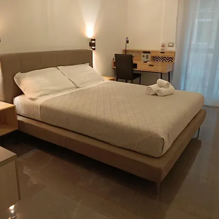 La Rosa Felice Bed & Breakfast 3*