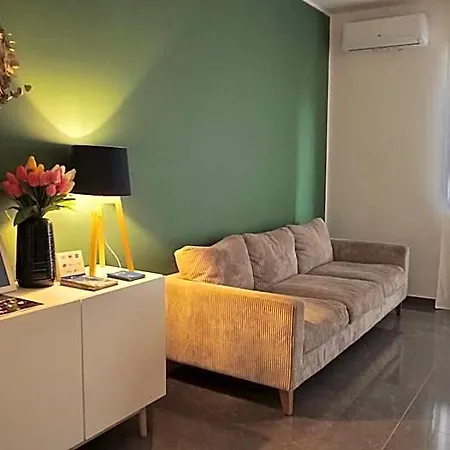 La Rosa Felice Bed & Breakfast 3*